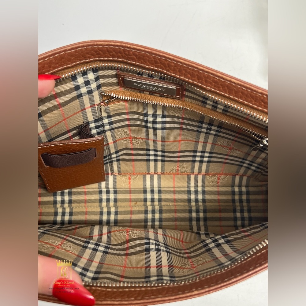 Burberry pouch - Picture 7 of 13